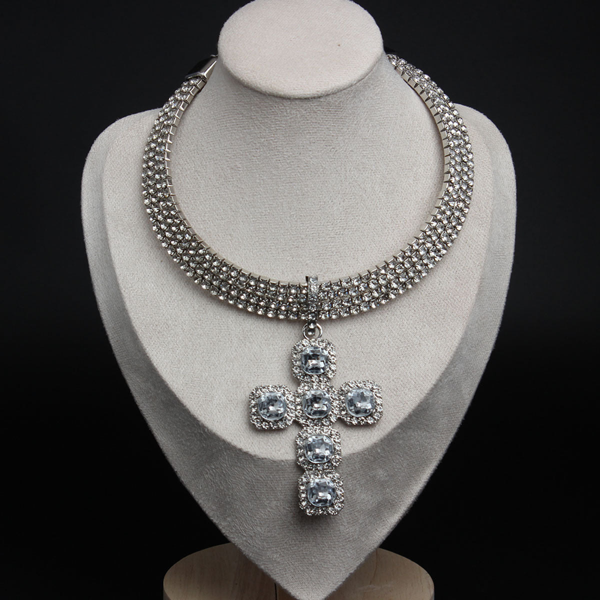 Diamond Cross Pendant Collar Exaggerated Necklace Women's Hip Hop Accessories