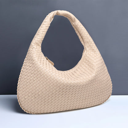 Crescent shaped women's bag hand woven hand-held dumpling bag