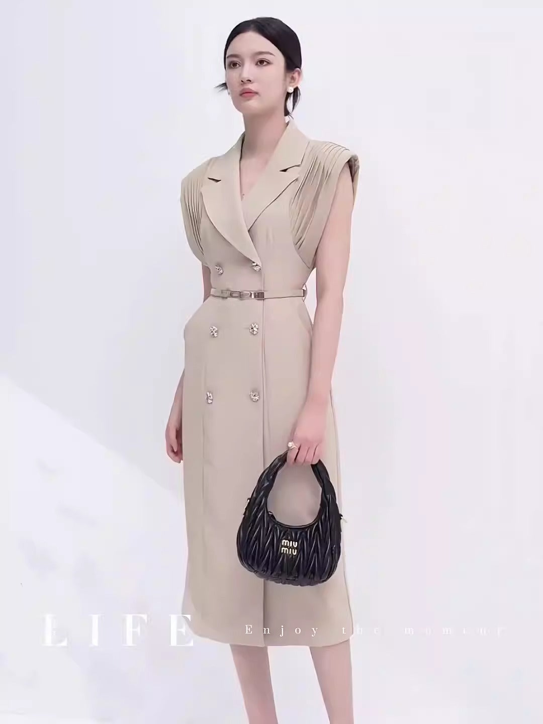 Commuting temperament, professional femininity, light luxury waist dress for women