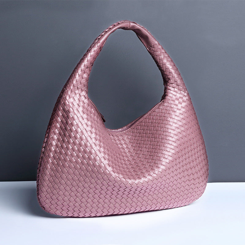 Crescent shaped women's bag hand woven hand-held dumpling bag