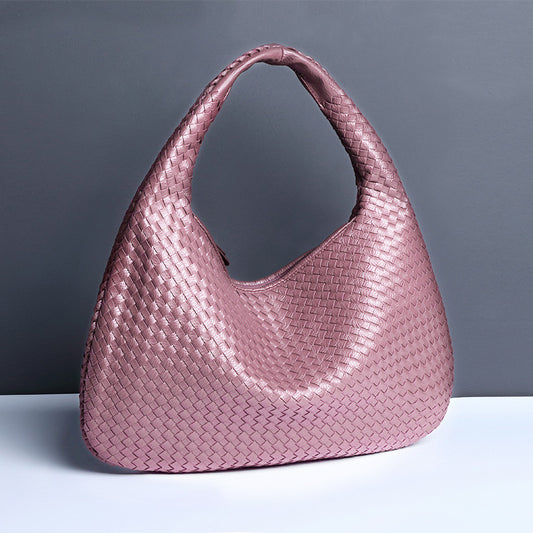 Crescent shaped women's bag hand woven hand-held dumpling bag